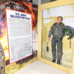 G.I. Joe Jane Woman Soldier Brown Hair Brown Eyes 12 in Action Figure - 81379